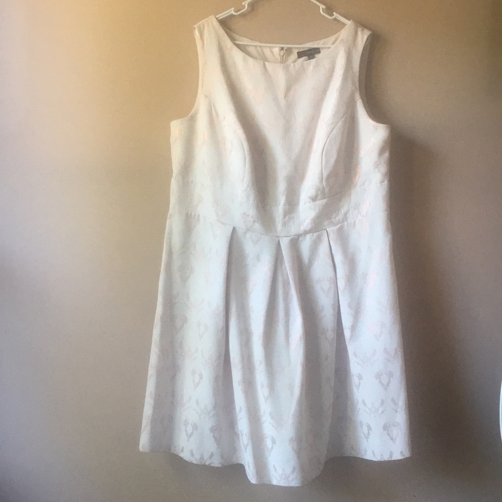 Women’s Plus Size Soft Pink Dress